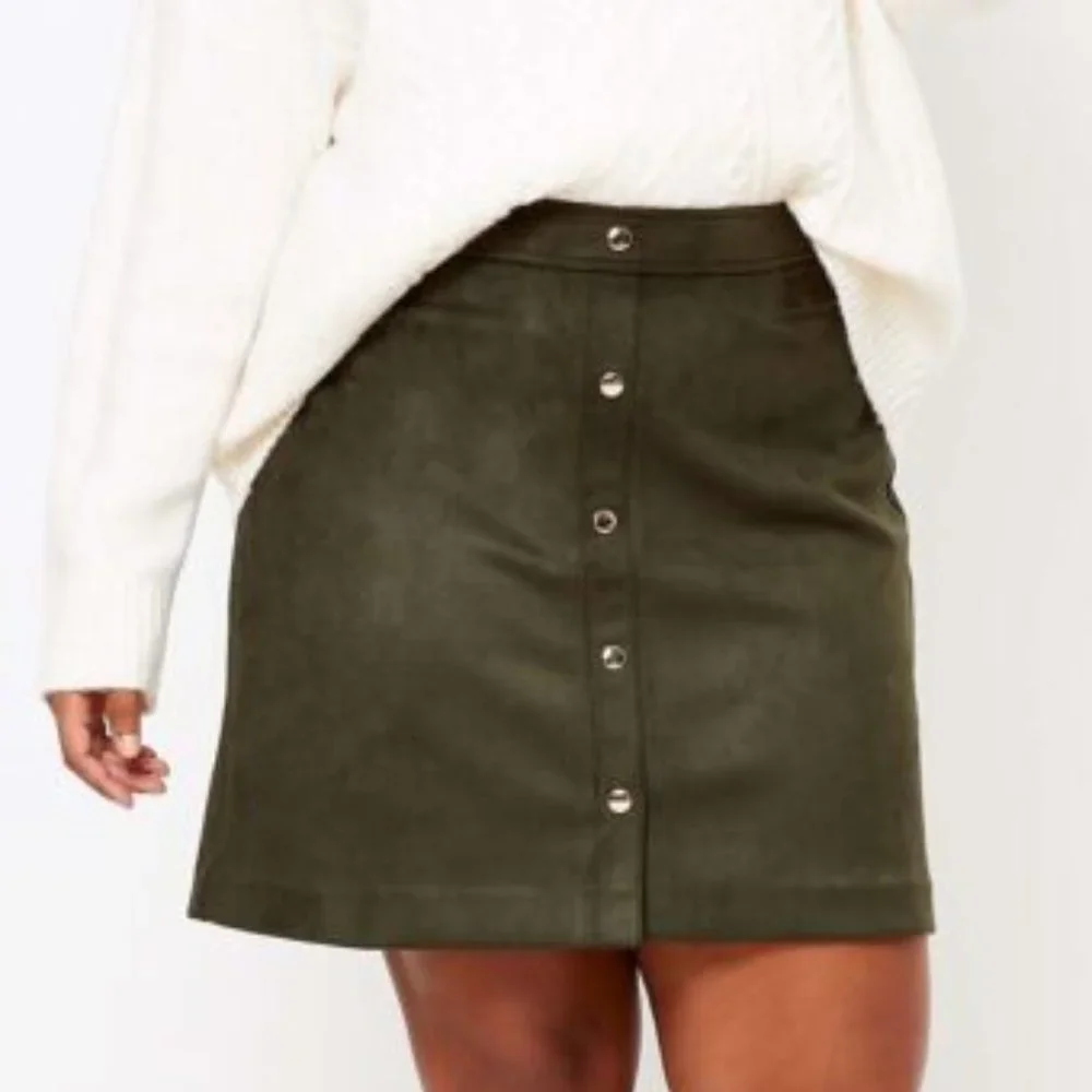 NWT LOFT Army Green Suede Skirt - size 20 - Picture 1 of 7